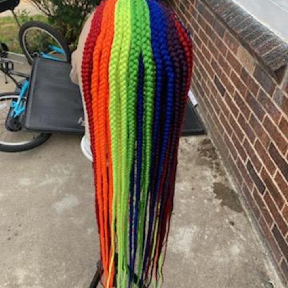Colorful rainbow wig - Picture 4 of 5